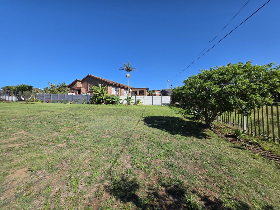 4 Bedroom Property for Sale in C Place Eastern Cape